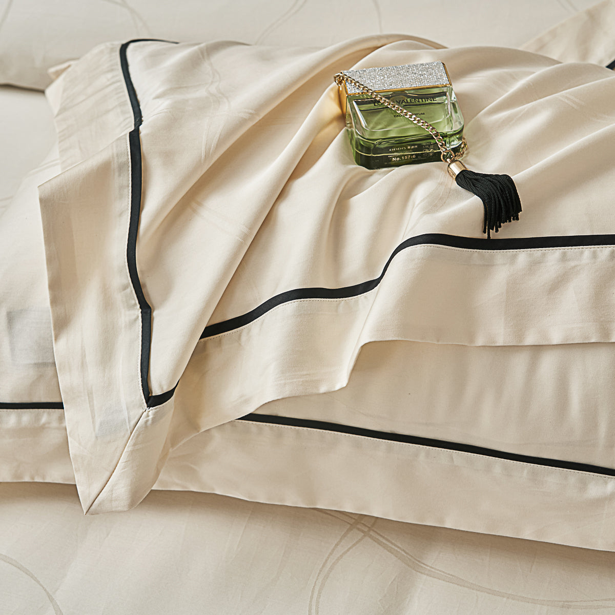 Memos Jacquard Premium Cotton Fitted Sheet Set