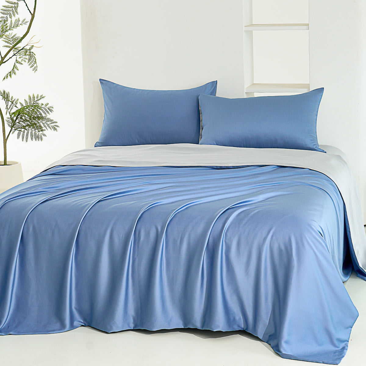 Profound Blue TENCEL™ Lyocell Fitted Sheet Set
